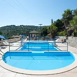 Dimitrios Aparthotel 4*