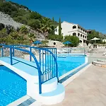 Dimitrios Aparthotel