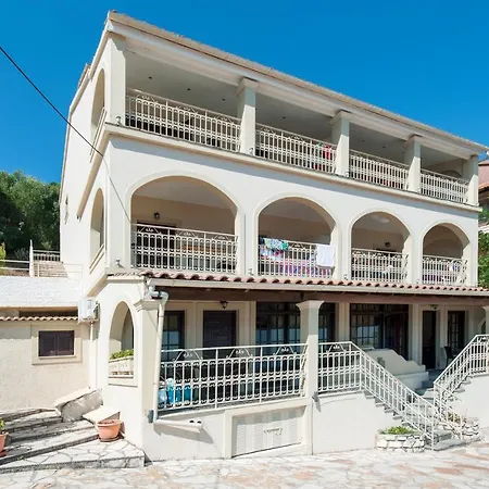 Dimitrios 4*