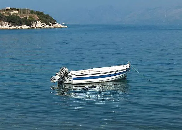 Dimitrios 4*